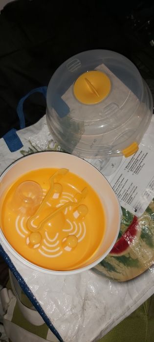 Sterilizator biberoane microunde Beuer