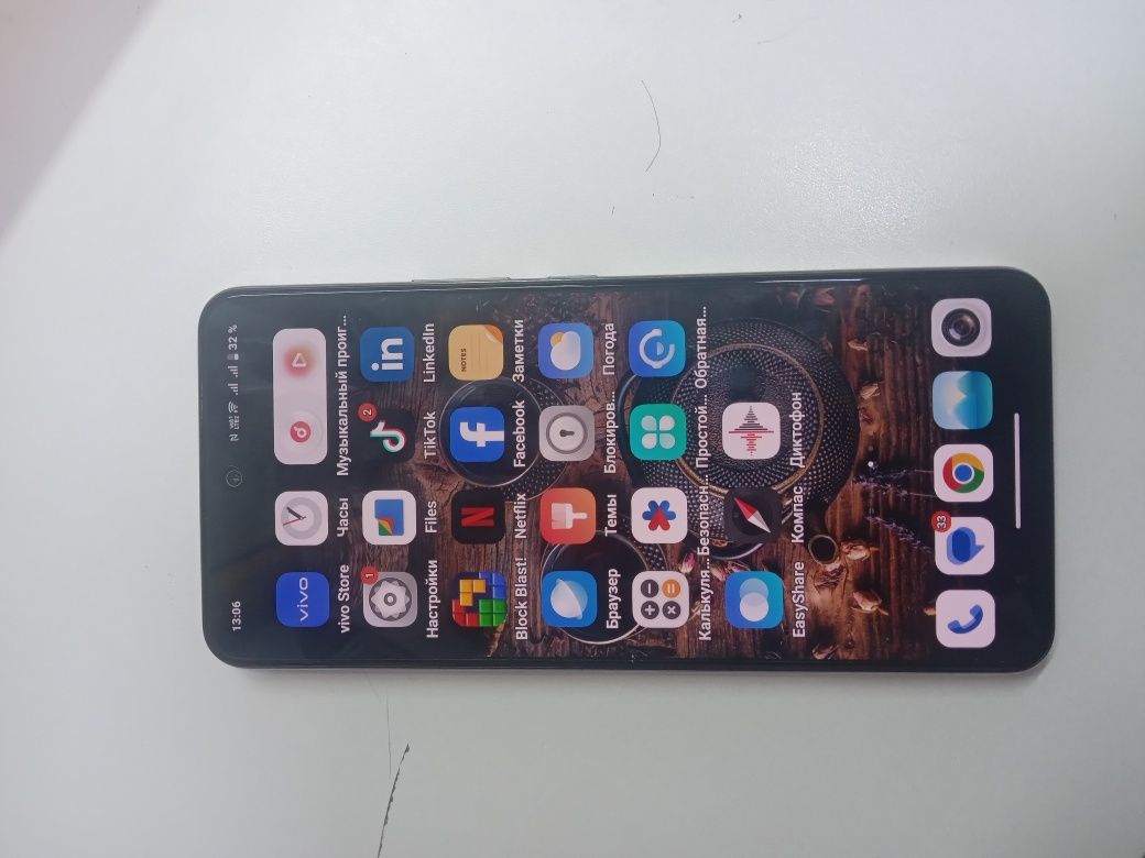 Vivo v40 lite 128GB