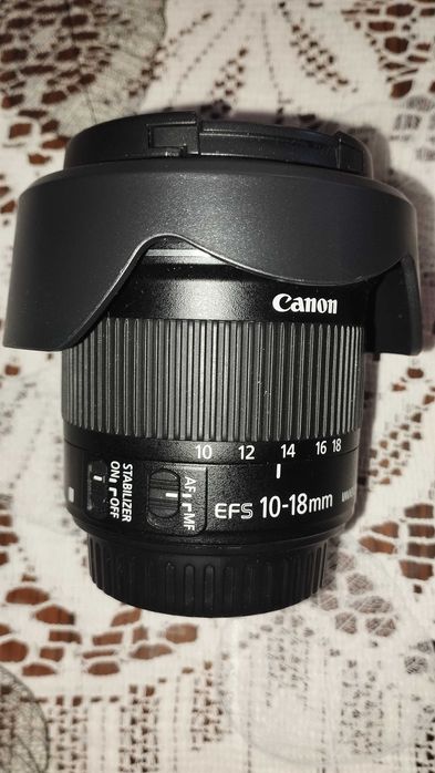 Обектив Canon EF-S 10-18mm f/4.5-5.6 IS STM