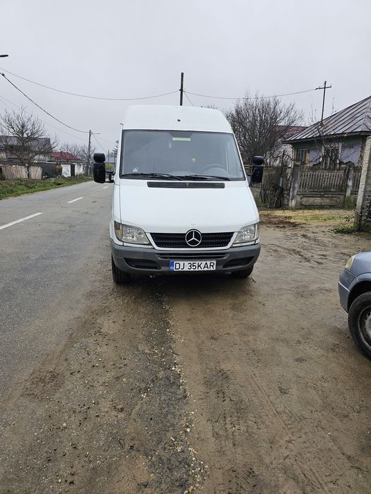 MERCEDES sprinter