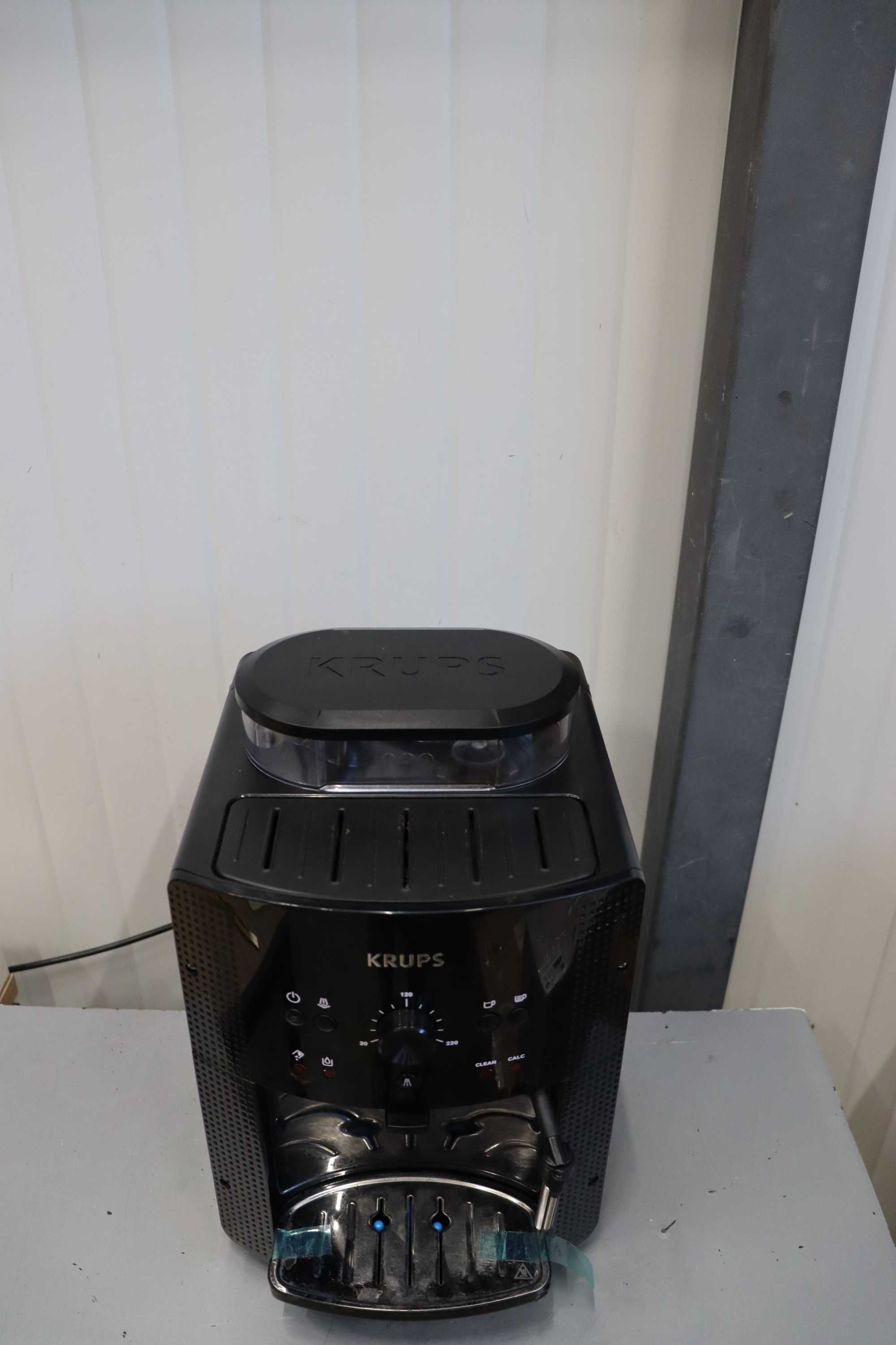 Автоматична кафемашина Krups EA8108 ,2 чаши, CappuccinoPlus, 15Bar