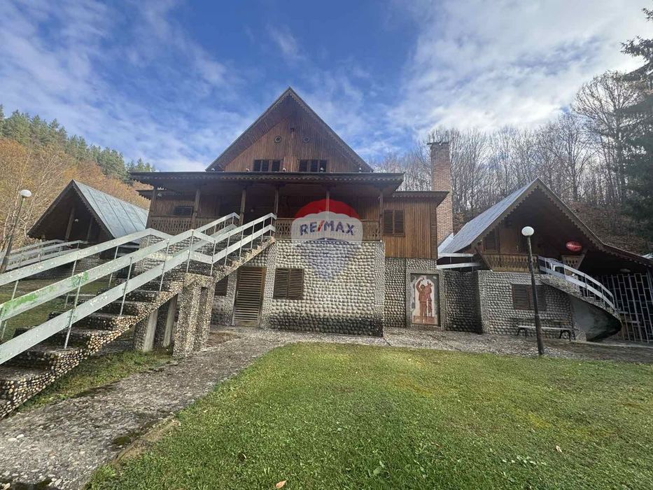 Туристическа хижа,гр. Априлци, кв. Видима TE