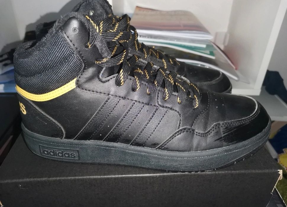 Ghete Adidas mărimea 40