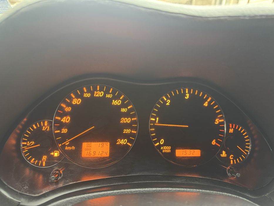 Toyota Avensis 2.0 D4D 116КС