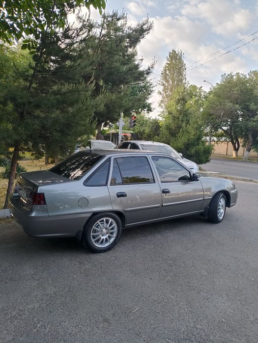 Optra 15 sotiladi yangi 4x100  195x55x15