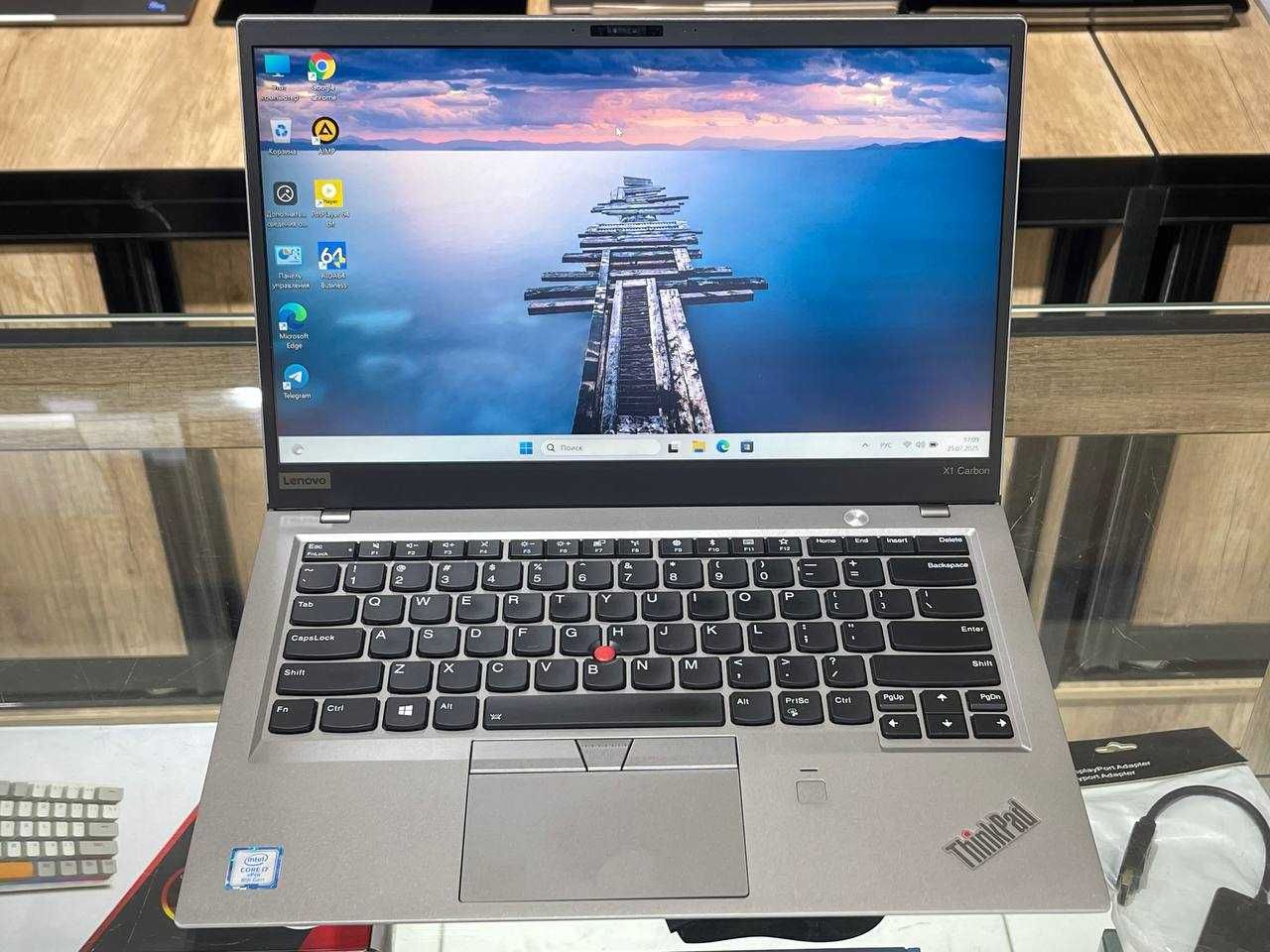 Lenovo ThinkPad X1 Carbon Gen 6 Core i7-8650U ram 16 ssd 512 сенсорный