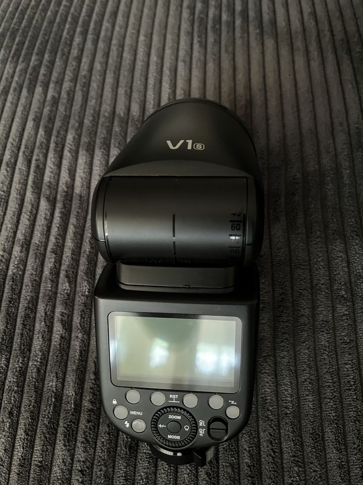Светкавица Godox V1S - Sony