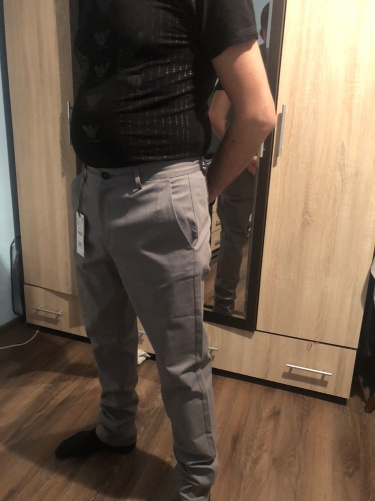 Pantaloni casual bărbați Zara