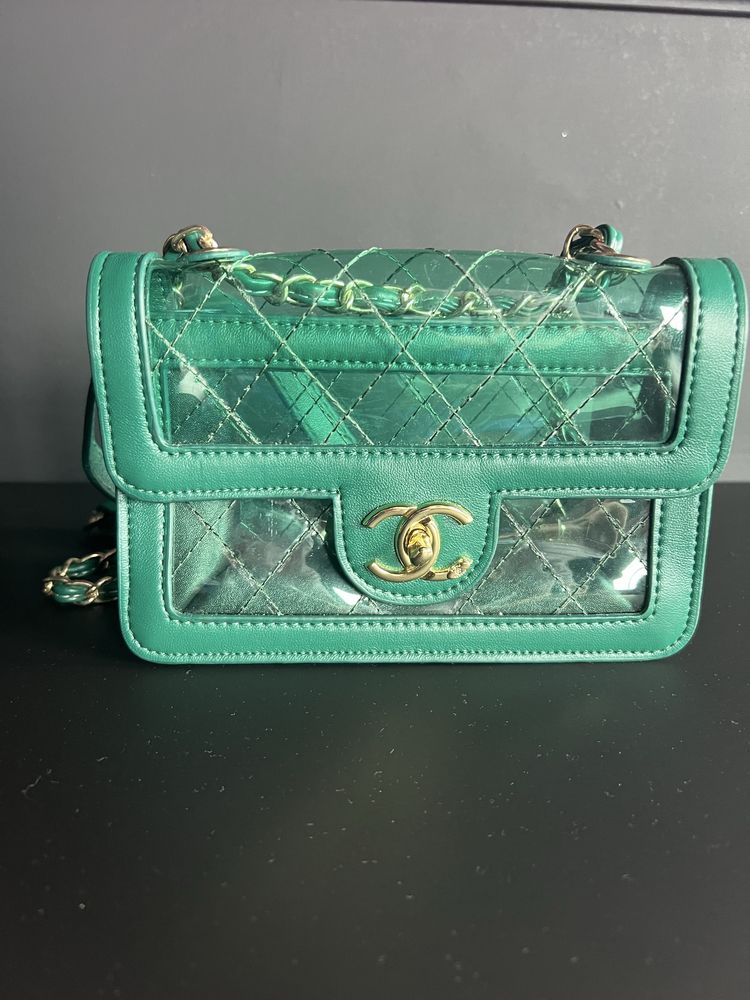 Малка дамска чанта chanel