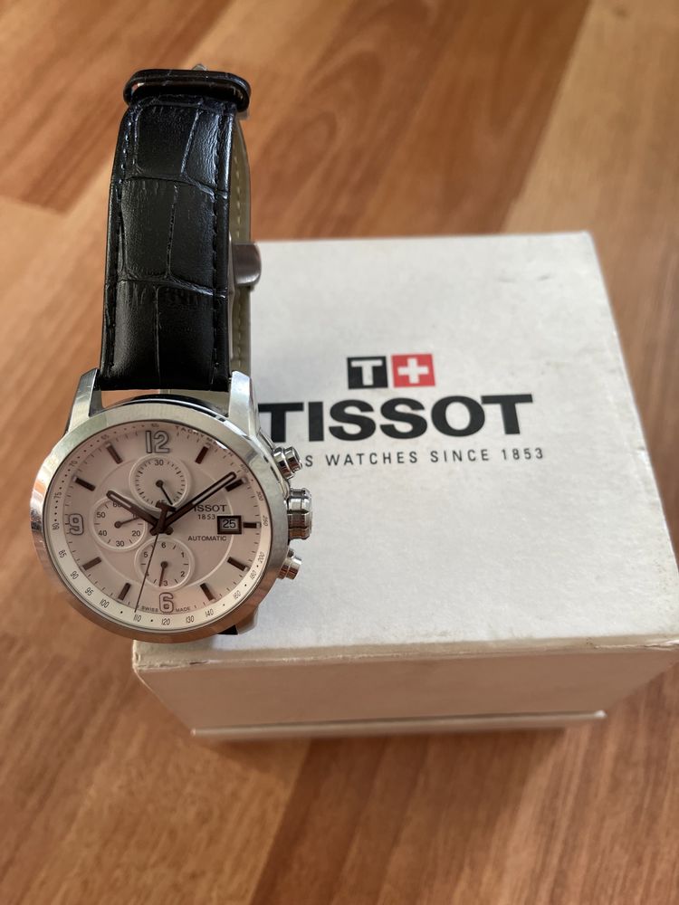 Ceas TISSOT +! Vine insotit de cutie originala!