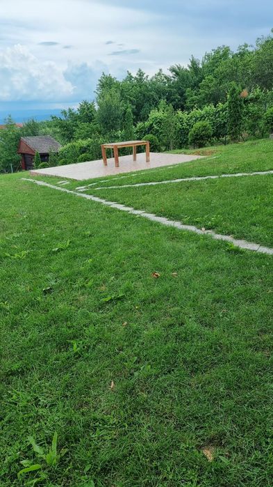 Vand Teren cu cabana