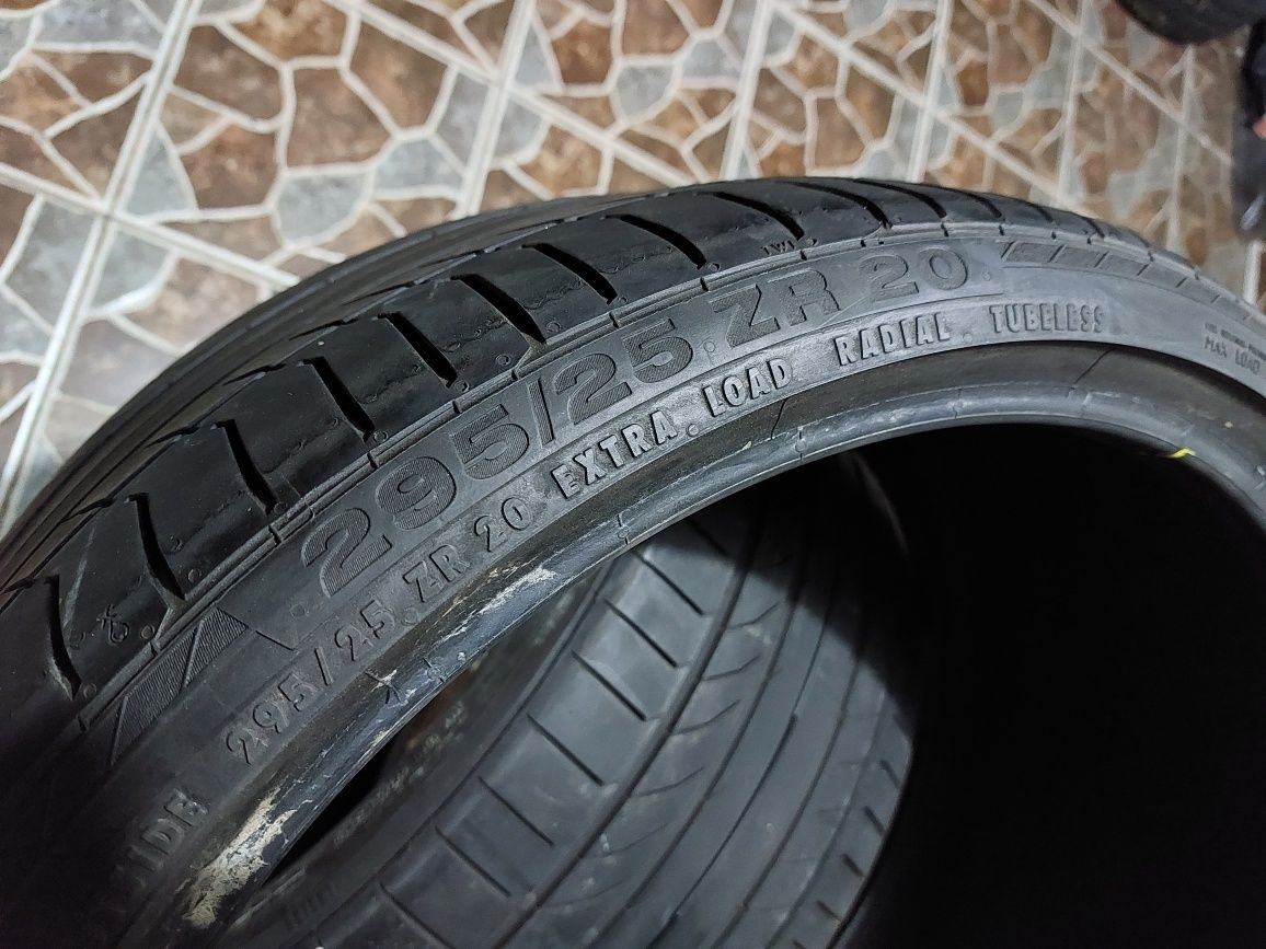 2 anvelope 295/25 R20 Continental