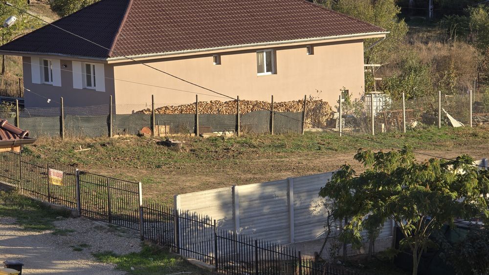 Vand teren intravilan în Oradea Str Paleului nr 201 B