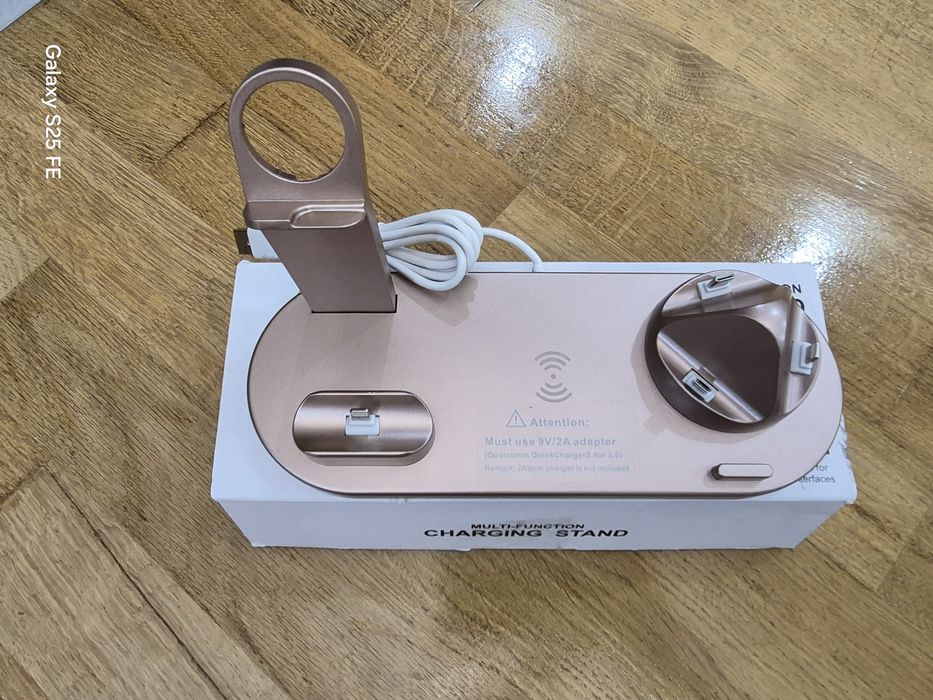 Мултифункционална зарядна станция