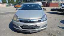 Dezmembrez Opel Astra H GTC 1.9 Diesel Din 2007 - Z19DT