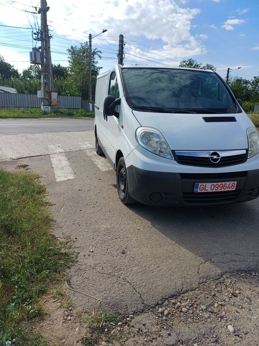 Opel vivaro 2009 motor 2000 disel