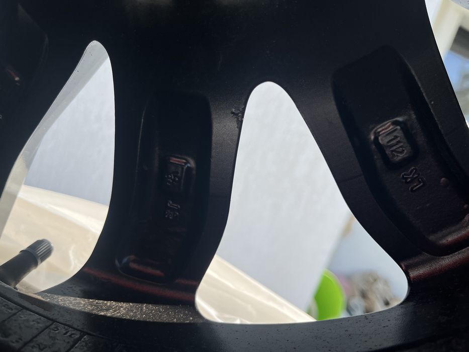 Jante vw mercedes 5x112 et35 17” cms 22