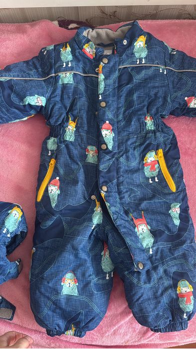 Продам зимний комбез, не носили