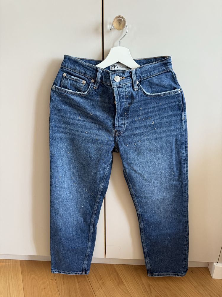 Zara Mom Jeans с камъчета