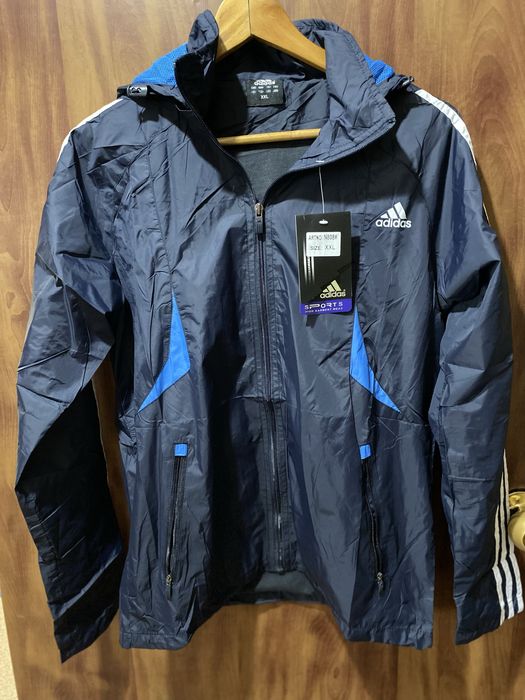 Срочно  новую  спортивку  подростковую продам.