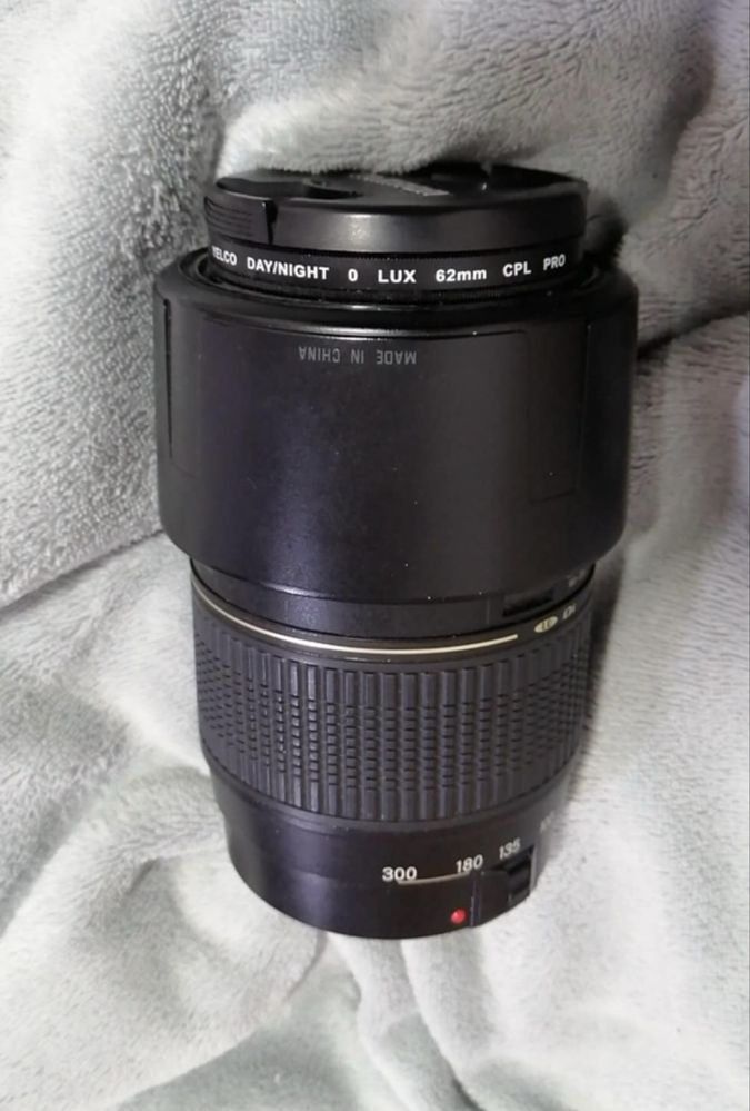 TAMRON 70-300mm F/4-5.6 Di Tele-Macro (1:2) за  Canon