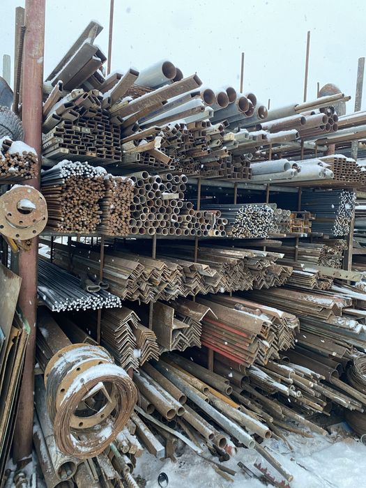 Угалок швеллер труба профил прут балбанка арматура б/у. Итд