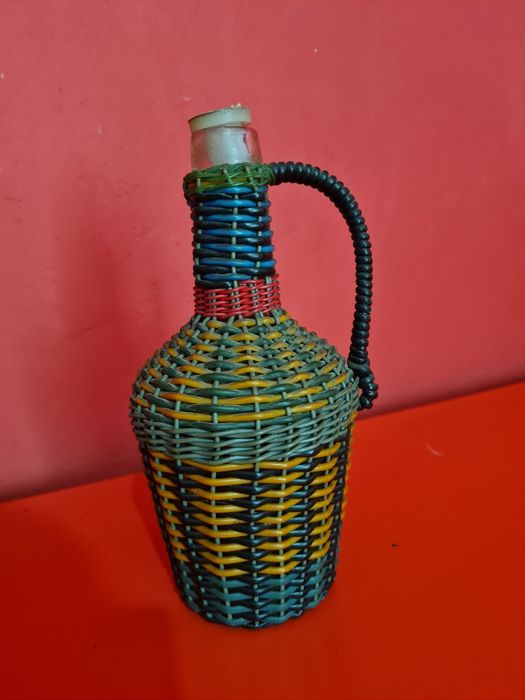 Bidon impletit vechi, stare buna