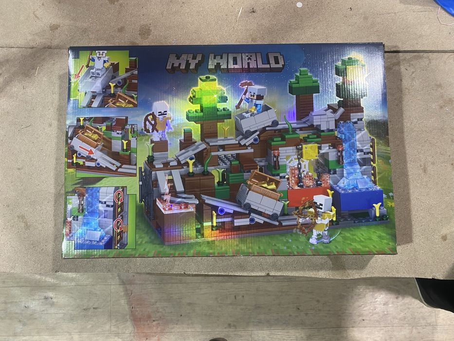 Новый лего Minecraft игрушка