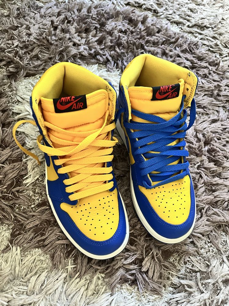 Jordan 1 High OG “Reverse Laney” WMN’S
