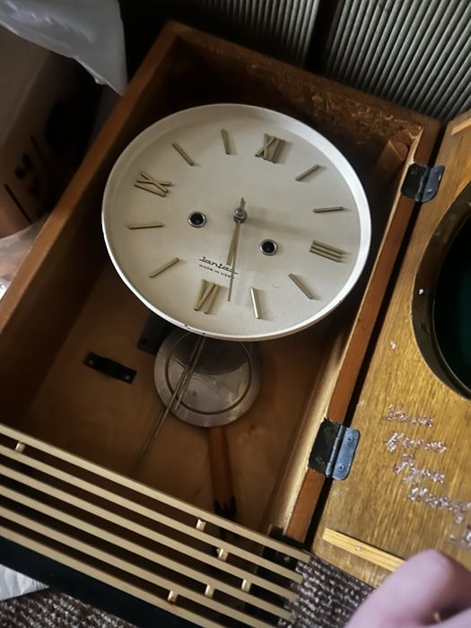 Антики, часовни плочи