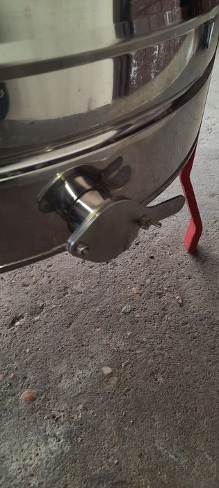 Centrifuga apicola automatizata 12 v {extractor miere}