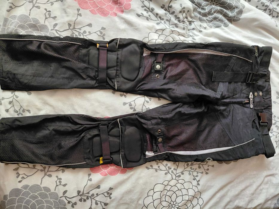 Панталон за мотор