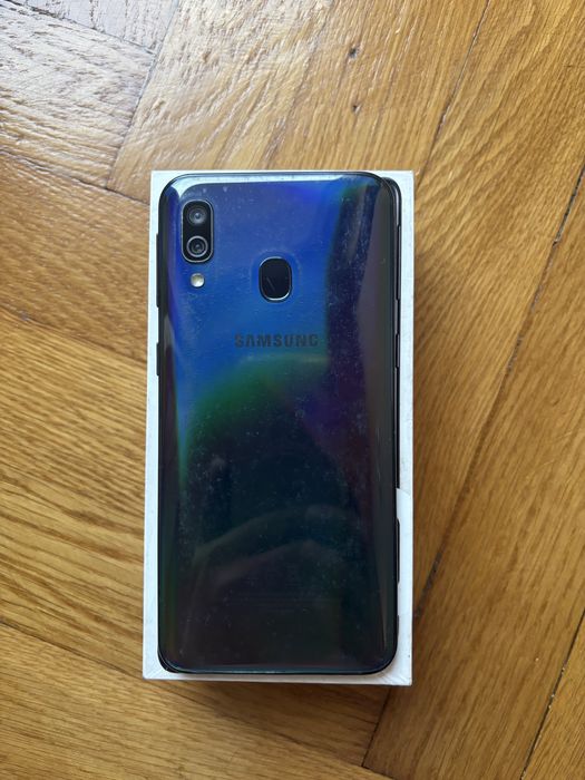 Samsung Galaxy A40 de 64 Gb Dual Black