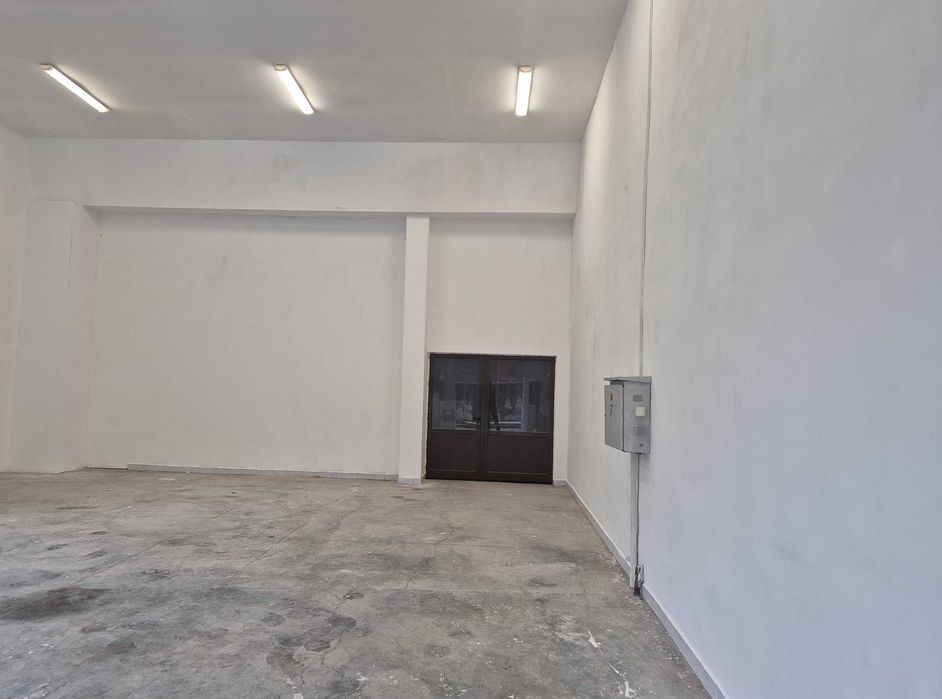 Промишлено помещение под наем 110 кв.м - производство и склад