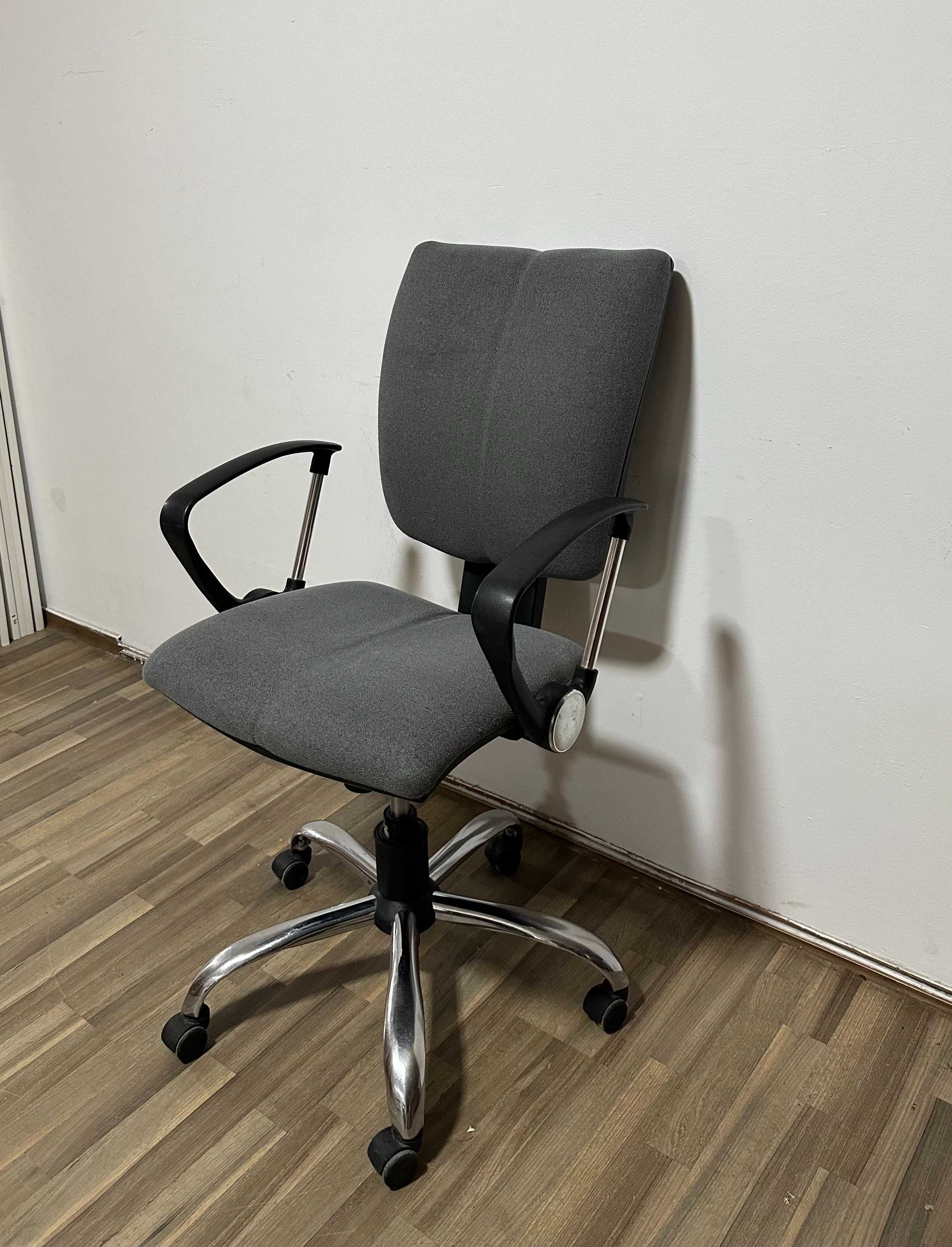 5 buc Scaun de birou pe rotile; Scaun ergonomic