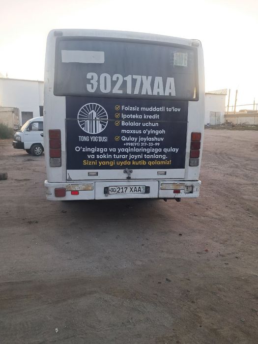 Исузу автобус йили 2012