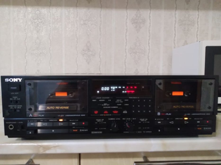 Продам кассетную деку   SONY TC-WR950