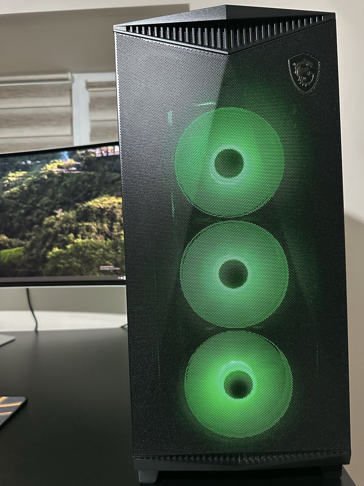 Gaming PC MSI Rtx 4090 suprim liquid 24GB -i9-14900k