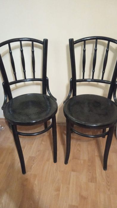 Scaune lemn in oferta