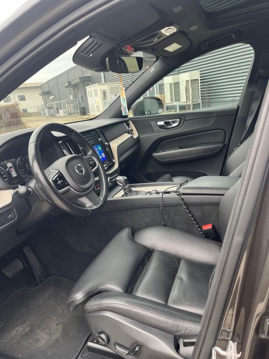 Volvo XC 60 Inscrption/2.0 TDI/190 C.P./Panoramic/Virtual