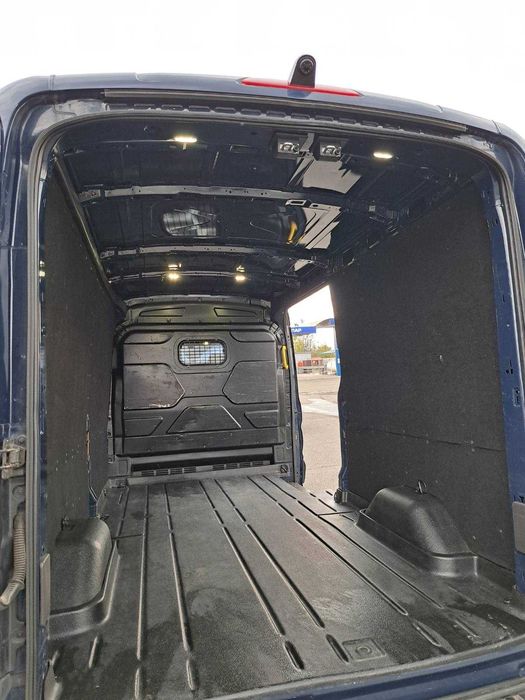 Продавам бус FORD TRANSIT 2.2