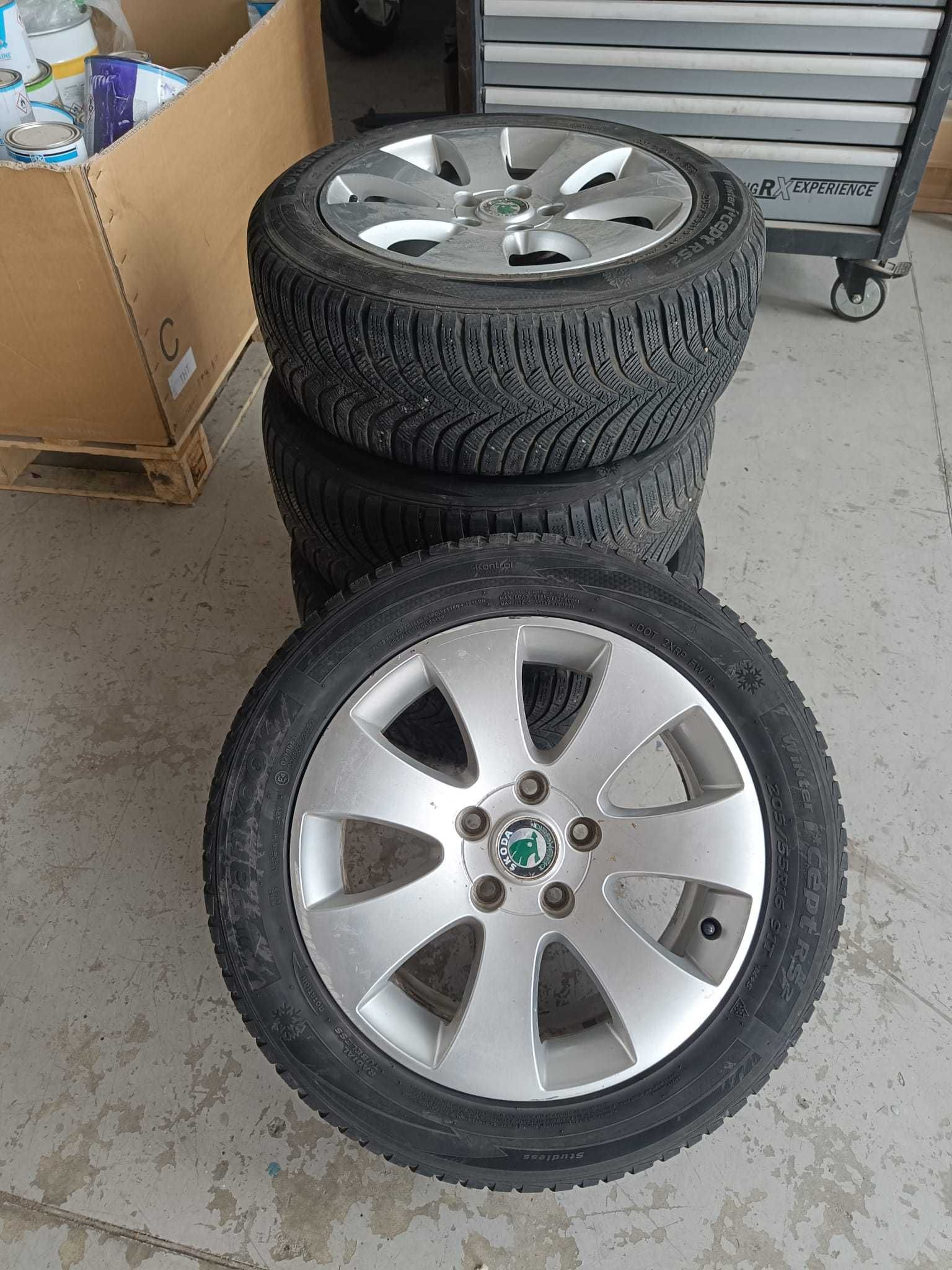 Jante jante R16 5x112  originale Skoda