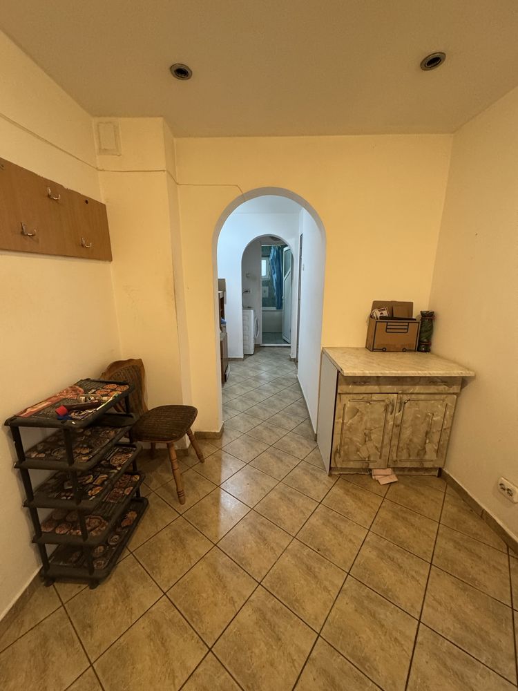 Ap 3 camere decomandat Piata Pacurari