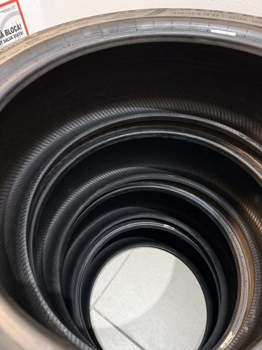 Semperit speed grip 5 M+S  iarna 225/45/18 si 245/40/18