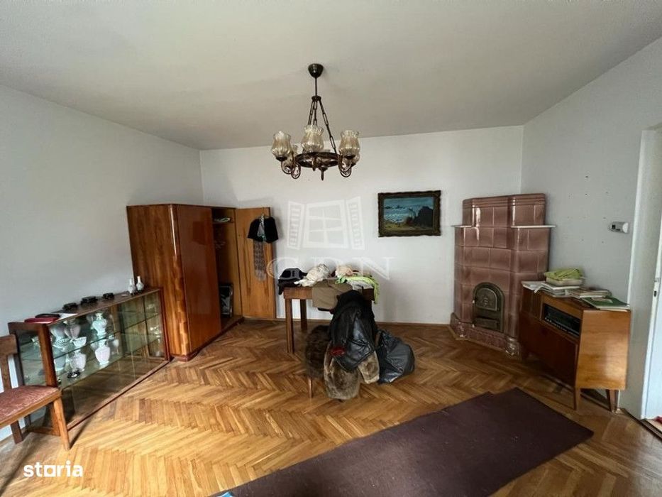 Casa individuala 4 camere, 115 mp + curte de 417 mp, zona Piata Abator