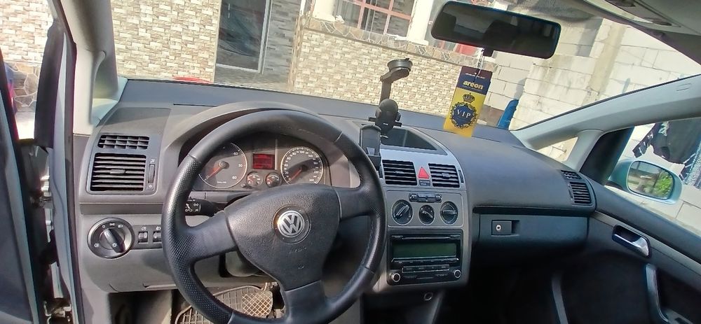 Vănd volkswagen turan 2008 1.9