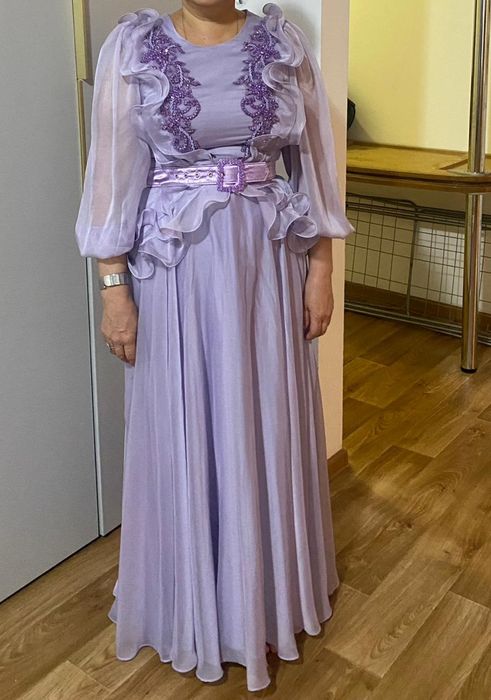 Сатылады. Бірақ рет киілген бағасы келісім бойынша.