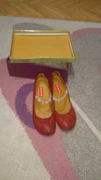pantofi rosii, din piele, marimea 36