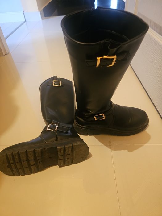 Vând cizme pentru fete