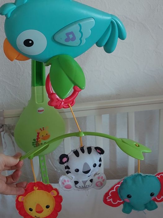 Продам детскую мобиль-карусель из Италии